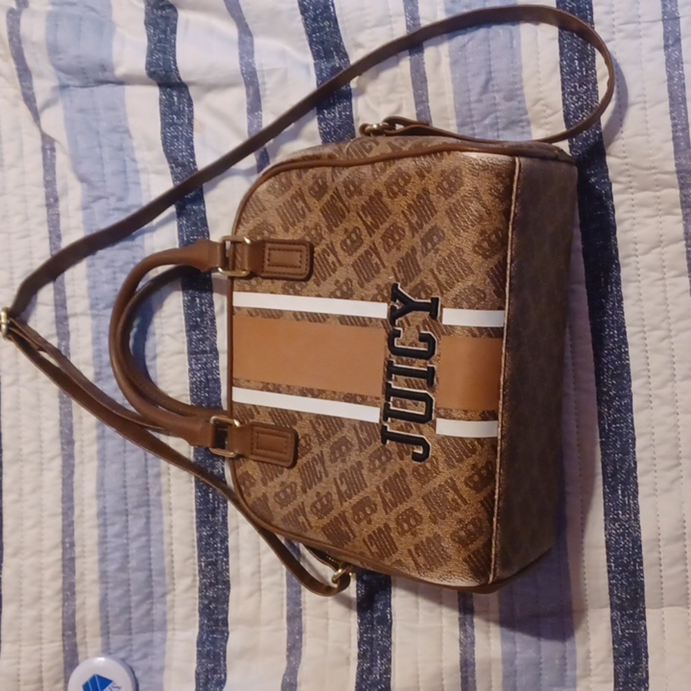 Juicy crossbody